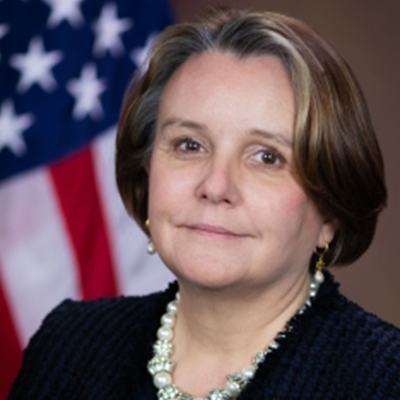 Landing-Page-Square-headshots---Gail